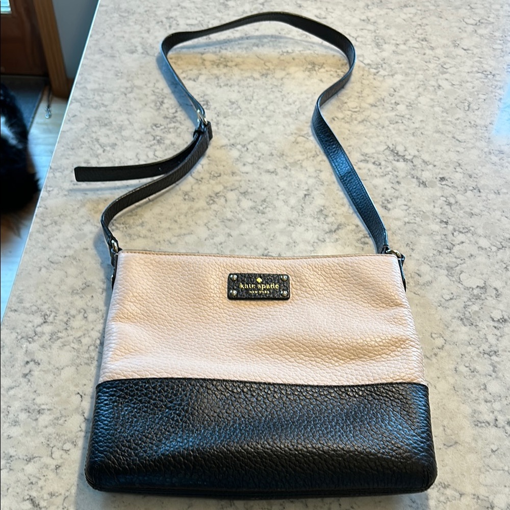 Kate Spade Black and Cream Crossbody Bag